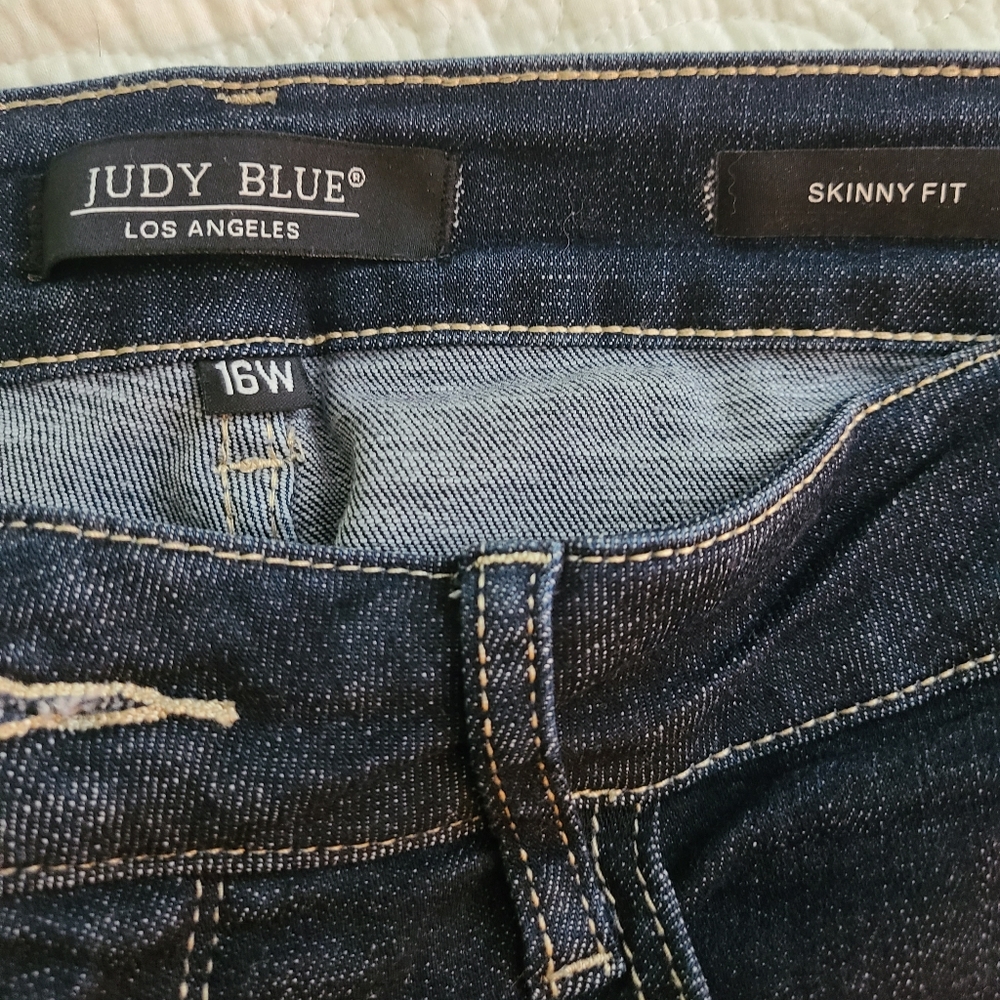 Judy Blue skinny fit 16 jeans
